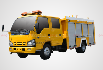五十鈴救險(xiǎn)消防車(chē)